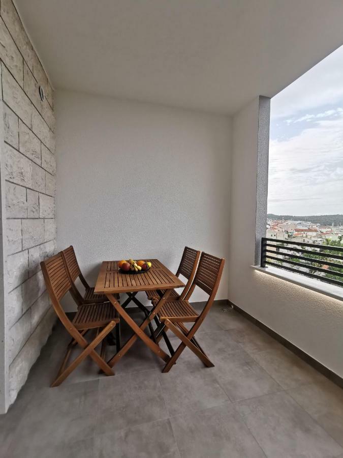 Apartments Tonkita With Jacuzzi มาคาร์สกา ภายนอก รูปภาพ